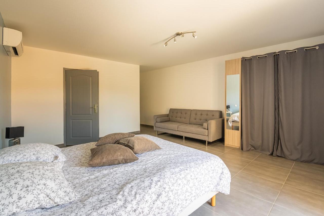 Villa Avec Piscine Et Jaccuzy Bize-Minervois Ngoại thất bức ảnh
