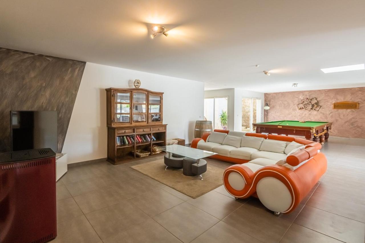 Villa Avec Piscine Et Jaccuzy Bize-Minervois Ngoại thất bức ảnh